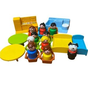 25 Piece Lot of Vintage Fisher Price Little People and Fisher Price Accessories